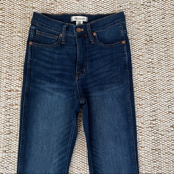Madewell 10” High Rise Skinny Stretch Jeans - Picture 4 of 7